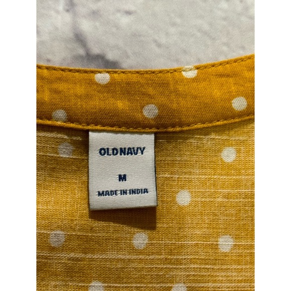 Old Navy Sleeveless Button-Front Cocoon Top yellow polka dots size medium - Picture 5 of 10
